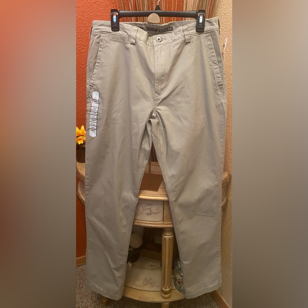 Duluth Trading Company - NEW - DuluthFlex Ballroom Standard Fit Khakis